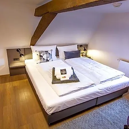 Steinhaus 1718-2